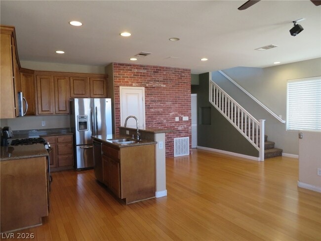 Photo - 9342 Autumn View Ave