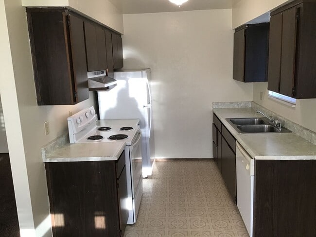 Photo - 350 Alemar Way Unit 4