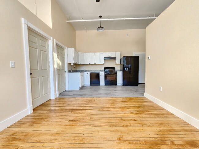 Photo - 21 Jefferson St Unit 3