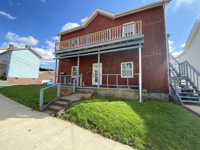 Building Photo - 540 Pennsylvania Ave Unit 1 Rental