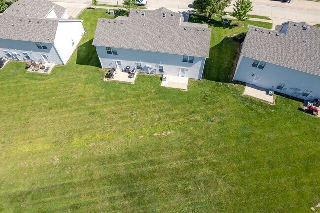 Photo - 2416-2418 Northampton Dr. Unidad 2418 Northampton Dr.