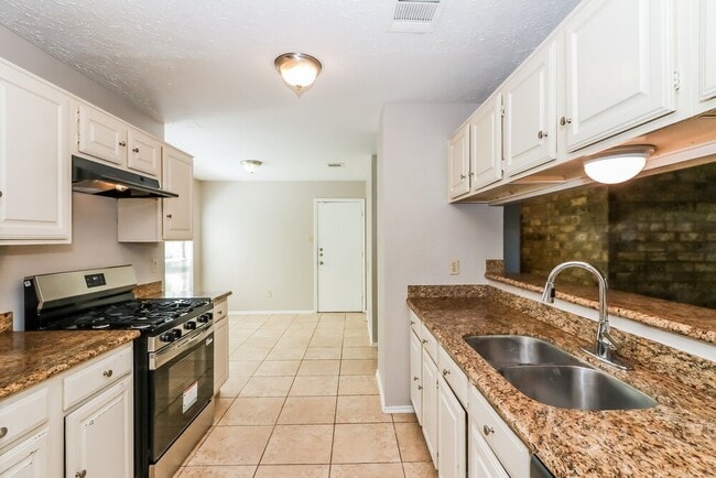 Photo - 15306 Evergreen Pl Dr