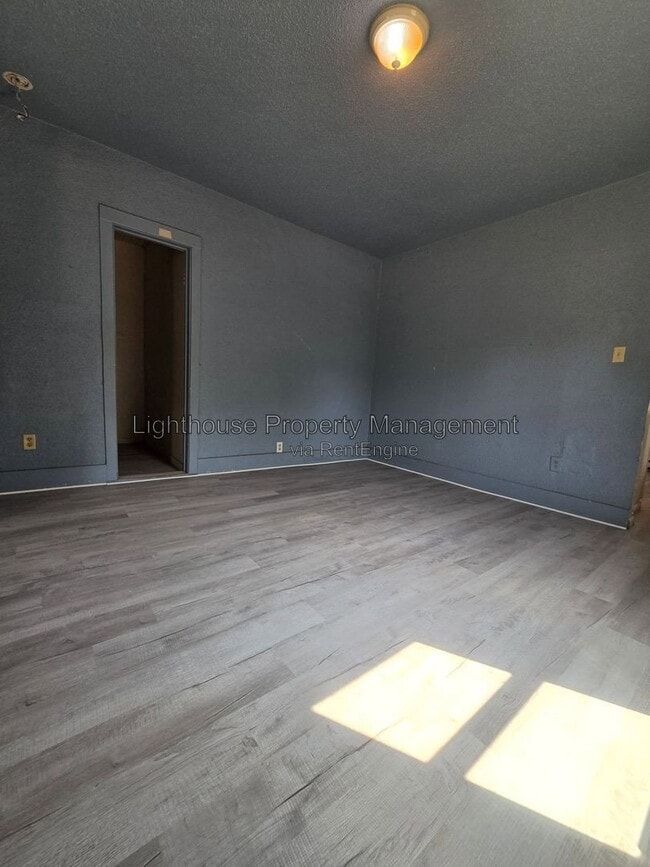 Photo - 112 E Britain Ave Unit 2