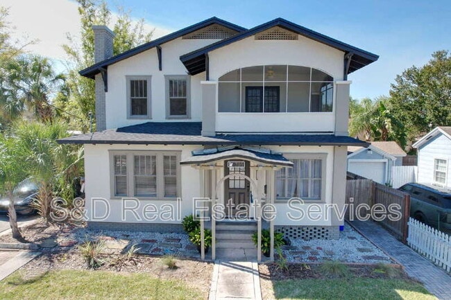 Building Photo - 709 1/2 Park Hill Ave.