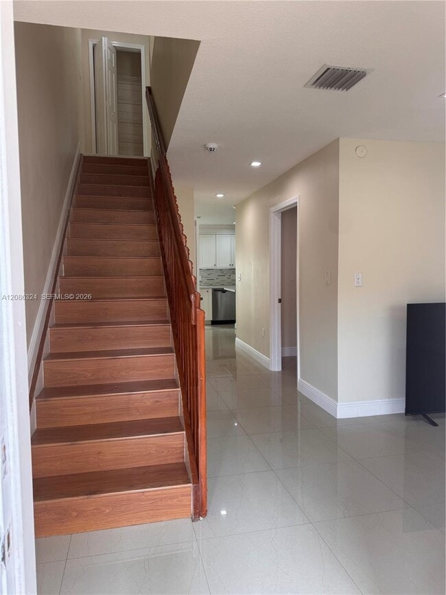 Photo - 7075 NW 173rd Dr