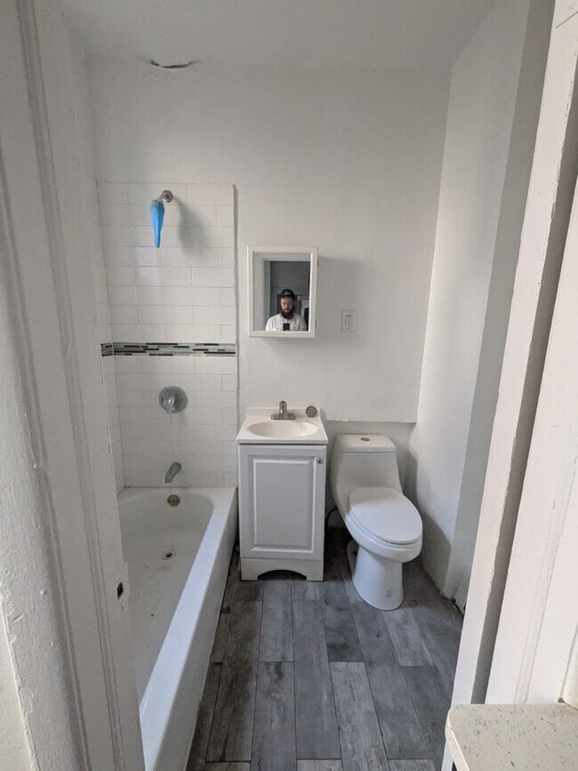 149 Zabriskie St Unit 21