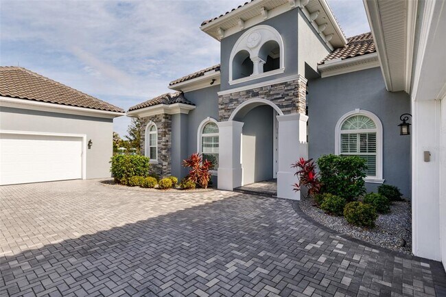 Photo - 10605 Midview Terrace