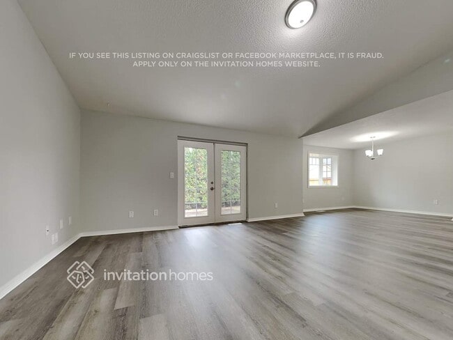 Photo - 5936 Danials Loop SE