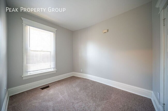 Photo - 952 Delaware Ave