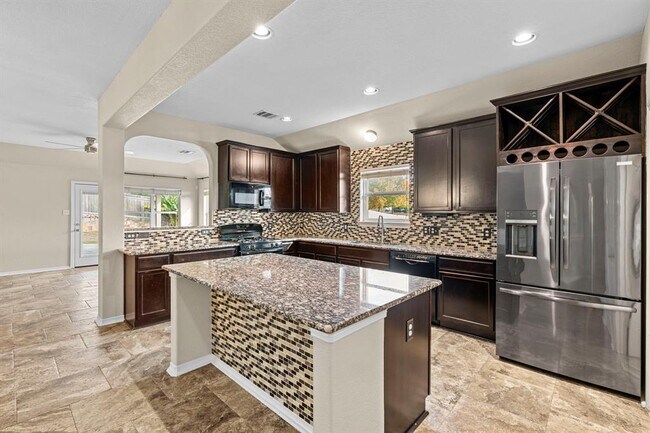 Photo - 318 Pond View Pass