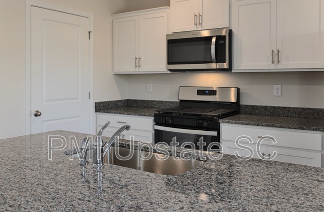 Photo - 3125 Hickory Rdg Trl