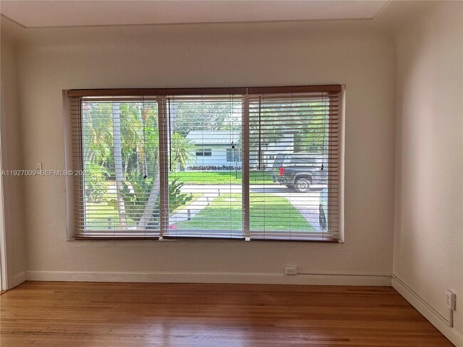 Photo - 203 NE 86th St