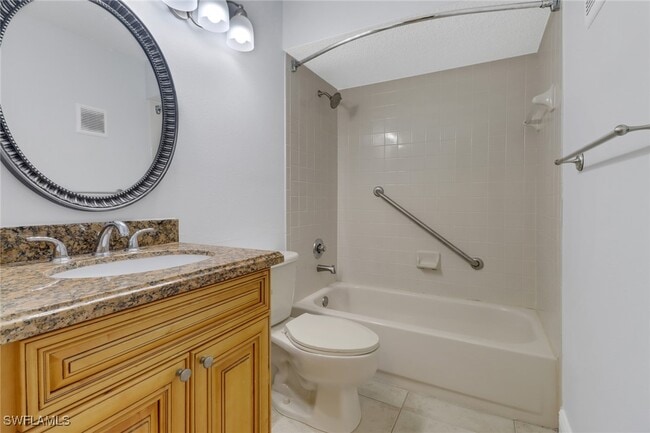 Photo - 2130 Arbour Walk Cir Unidad 2724