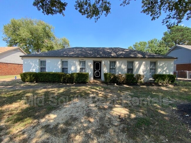 Building Photo - 5438 Elmhurst Ave Rental