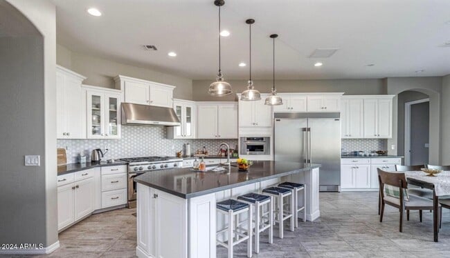 Photo - 4250 E Valencia Dr