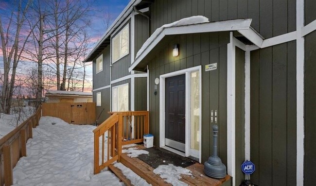 Puerta principal - 8000 E 10th Ave Unidad C