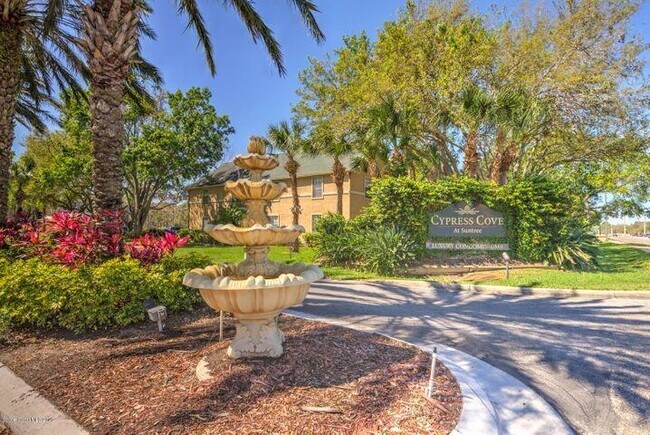 Photo - 7667 N Wickham Rd Unit 702