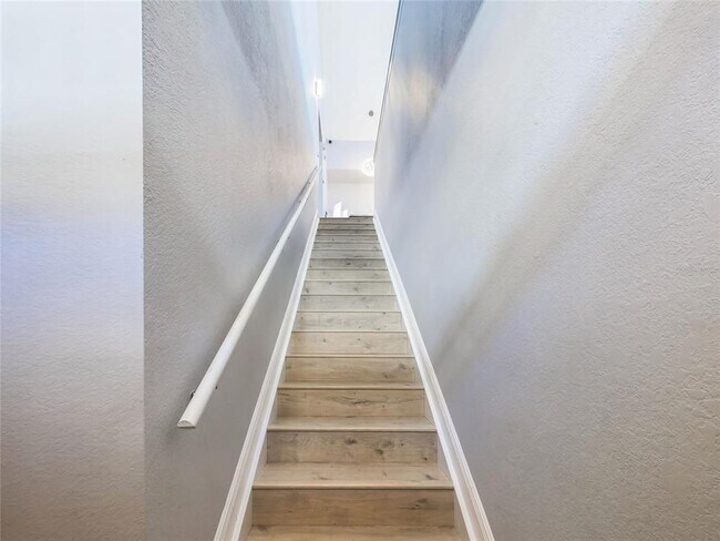 Photo - 5521 Rosehill Rd Unit 203