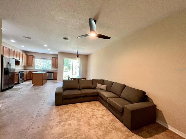 Photo - 5552 Rutherford Pl