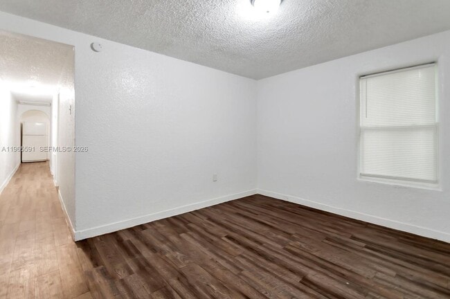 Photo - 1629 W 31st St Unit 1629