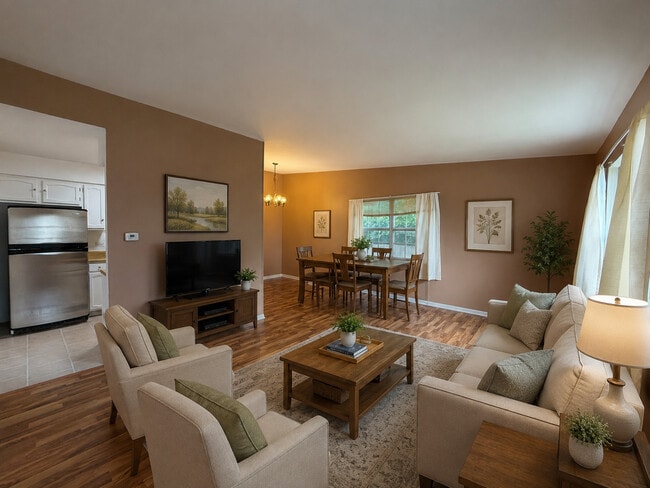 Photo - 301 Cherrywood Ct
