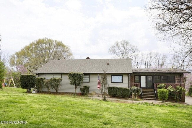 Building Photo - 4701 Westover Terrace
