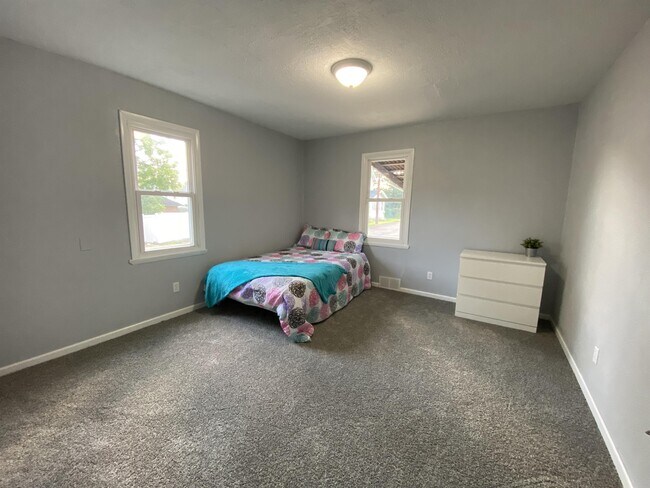 424 S 6th St Unit 1