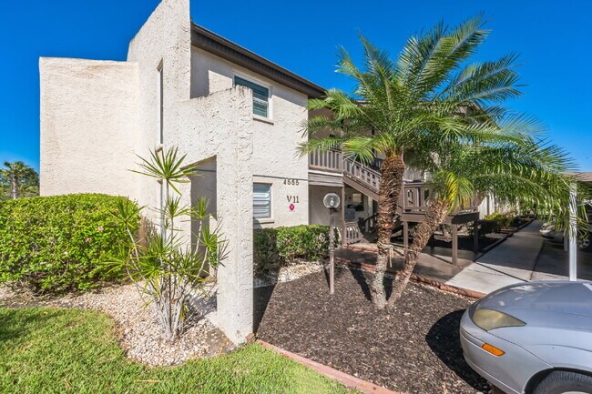 Photo - "Charming Coastal Retreat: Cozy 1-Bedroom ... Unit Apt 202