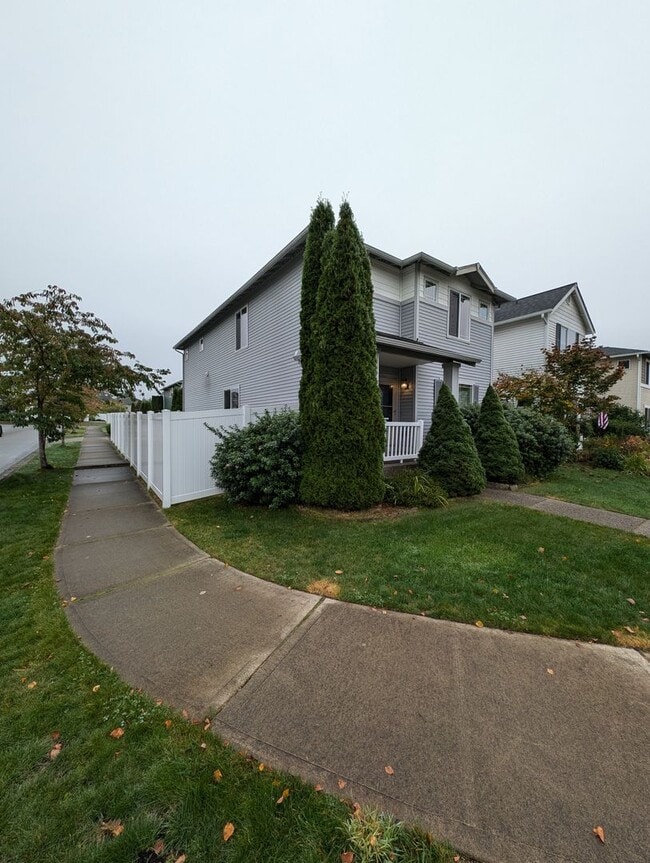 Photo - Corner lot 3 bed, 2.5 bath DuPont home!