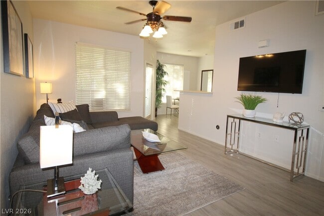 Building Photo - 9000 S Las Vegas Blvd Unit 1246