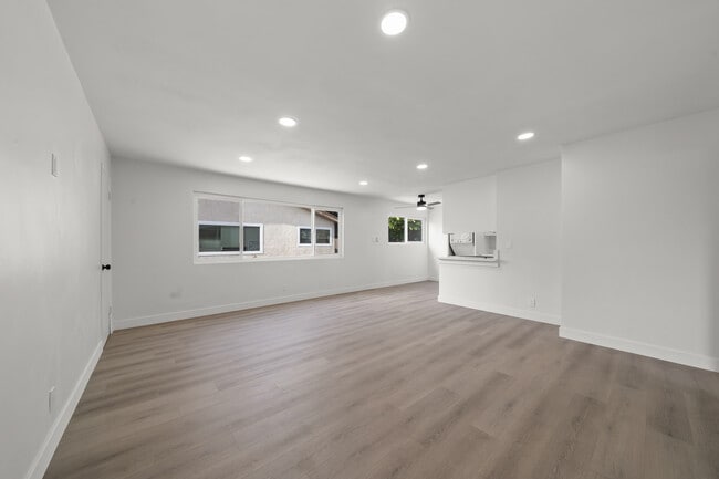 Photo - 3444 E Wilton St Unit 3