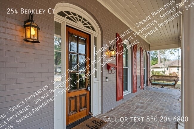 Photo - 254 Berkley Ct