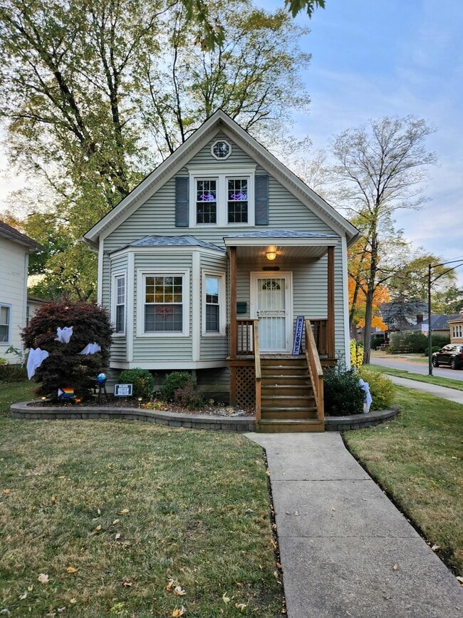 Photo - 10744 S Wood St House