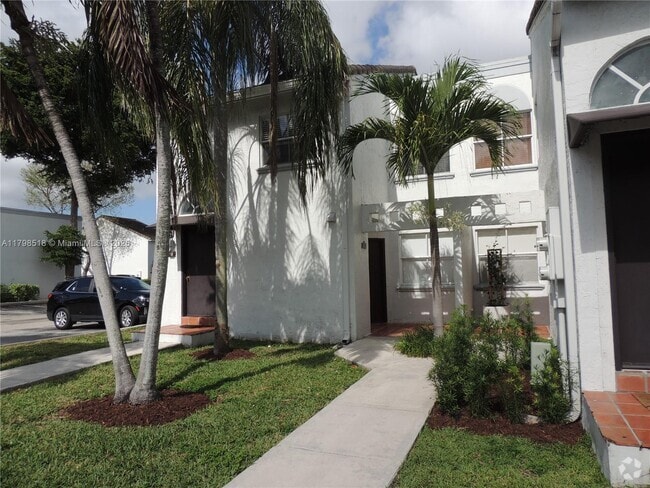 Building Photo - 4864 NW 97th Ct Unit 349 Rental