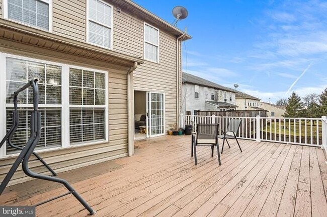 Photo - 767 Hunter Dr