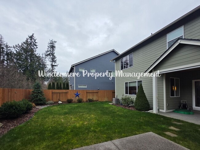 Photo - Gorgeous, Spacious 4 bed Home, CK Schools, LARGE fully fenced yard - A/C, close to trails and more!