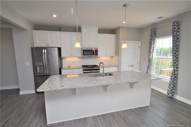 Photo - 200 Misty Pike Dr