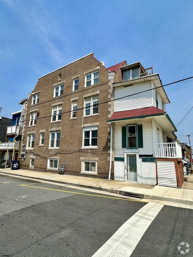 Building Photo - 219 Oriental Ave Unit 2 Rental