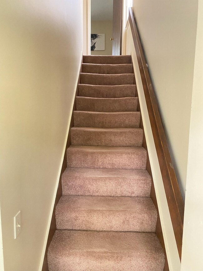 Photo - 815 Irvine Rd