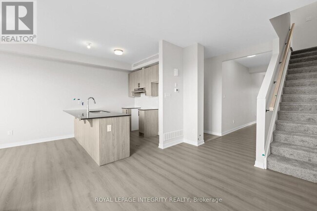 Photo - 817 Andesite Ter