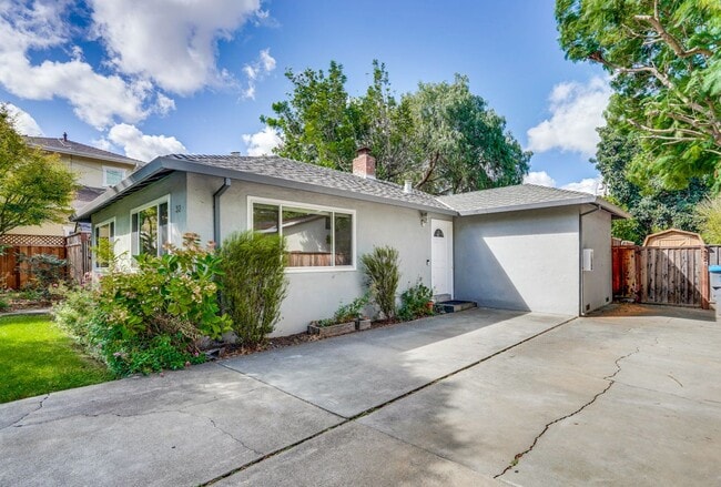 Photo - Wonderful 3 bedroom , 2 bath home in Mount...