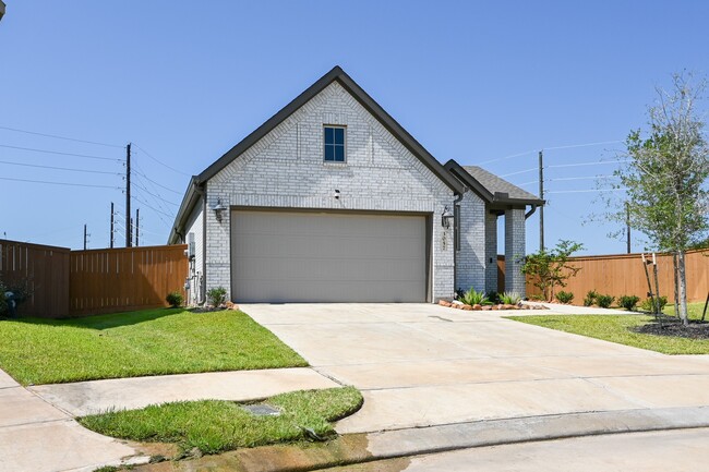 Photo - 3057 Pensacola Dr Casa