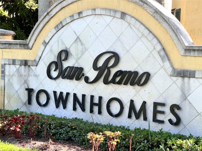 Building Photo - 6053 SW 19th Pl