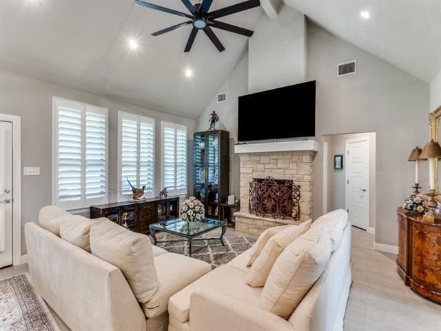 Photo - 104 Lazy Crk Xing