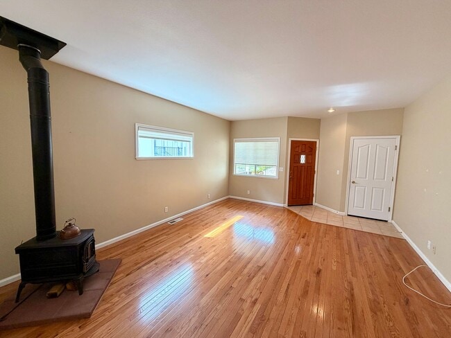 Photo - Beautiful 2 Bedroom 2 Bathroom House in Morgan Ranch