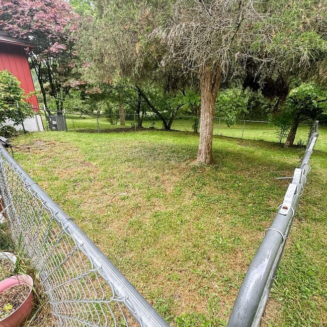 Photo - 571 Meadow View Rd