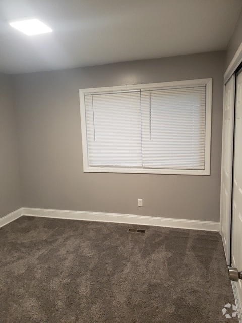 Building Photo - 17 MEDFORD CT Unit MANOR HALL 1 Rental