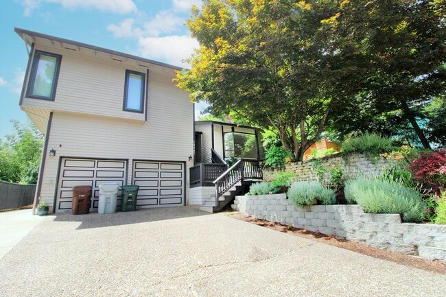 Photo - 12047 SE 115th Ave