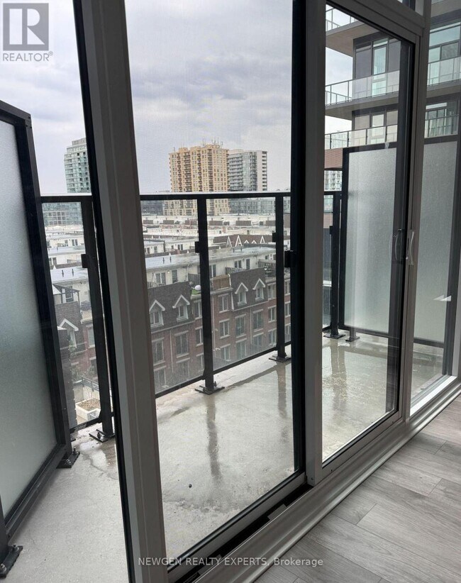 Photo - 285 Dufferin St Unité 501