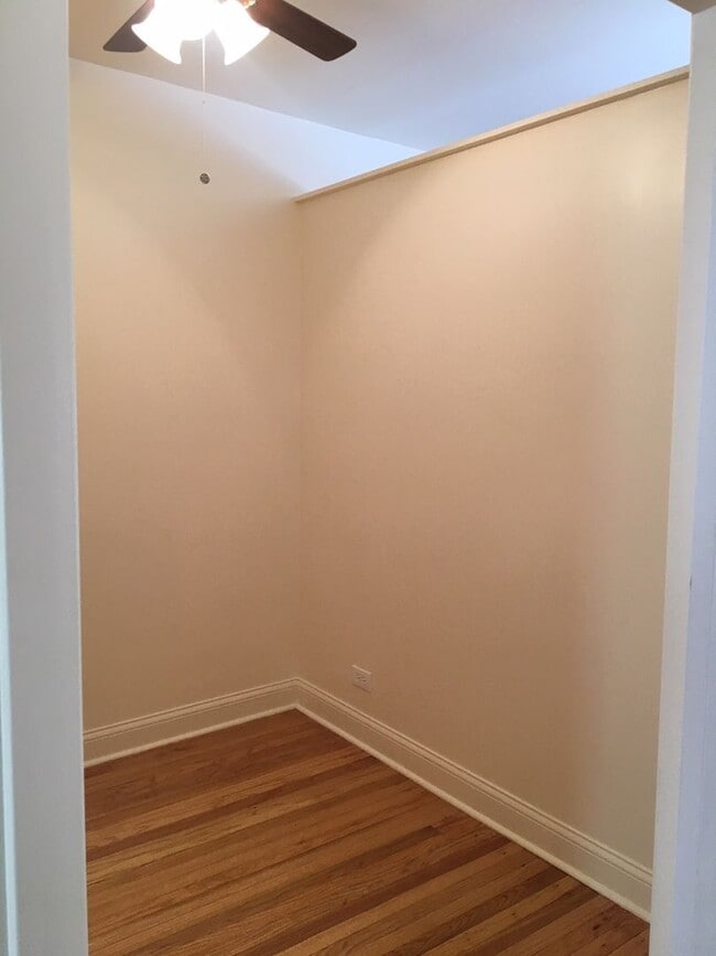 Photo - Cutest Studio Ever! Horner Park! Unit 3C